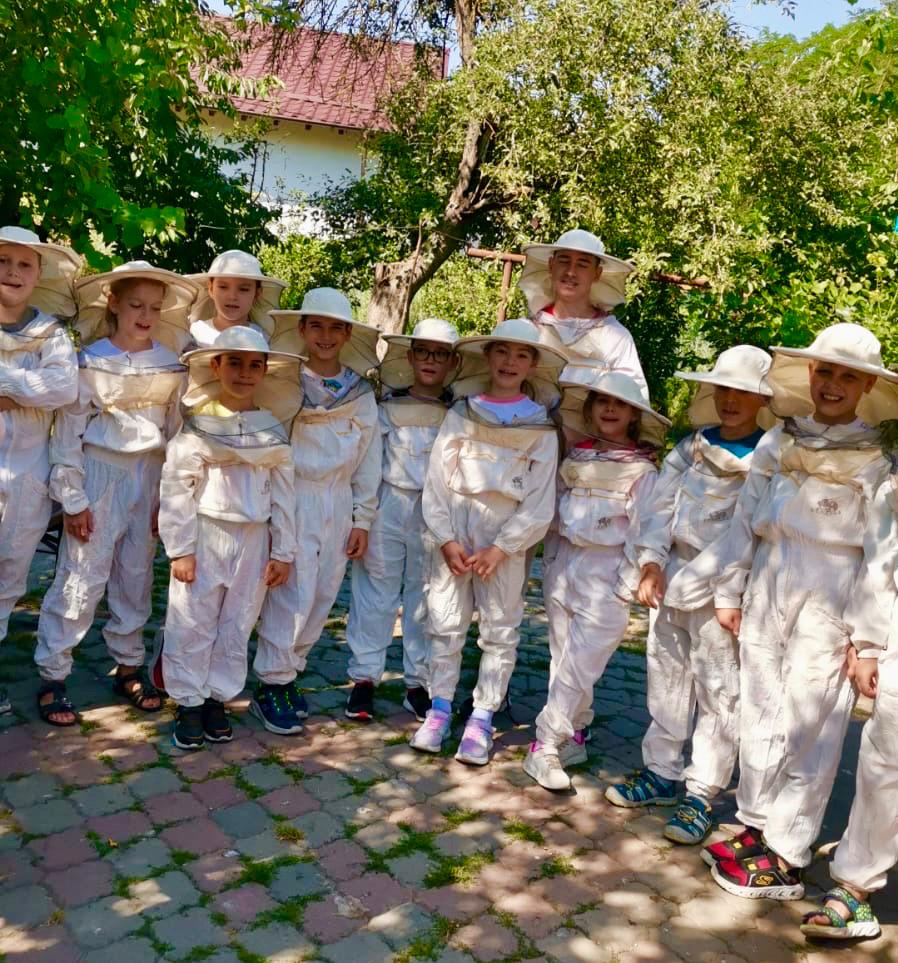Excursie La Arțar